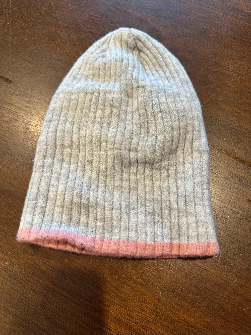 Girls' Soft Gray Knit Beanie with Pink Trim - Kids Accessories